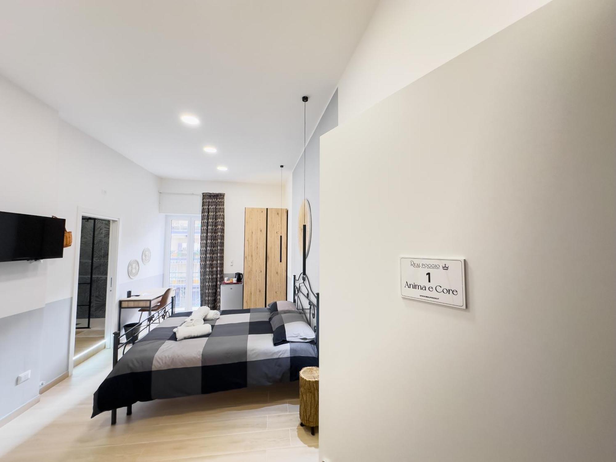 Real Poggio Hotell Neapel Exteriör bild